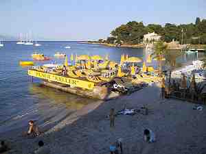 Garoupe Beach Plage Keller Cesars Restaurant